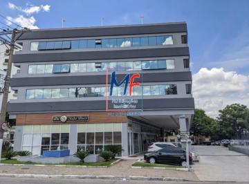 Comercial · 37m² · Sala Comercial para locação na Saúde, com 37m², banheiro, sacada, 1 vaga. Prox. Rua Frei Rolim Agend