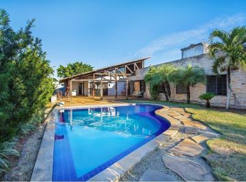Casa · 392m² · 4 Quartos · 4 Vagas · Casa à venda - em Candelária
