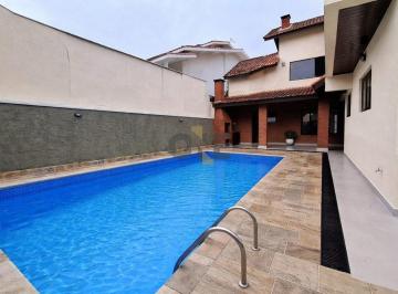 13355_i529x7157wmE27yWAIp_1335569bc0b1332df6.jpg · Casa com 3 dormitórios, sendo 1 suíte para locação - Granja Viana - Cotia - SP