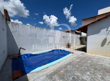 Foto 01 · Sobrado com Piscina e Churrasqueira no Bandeirantes