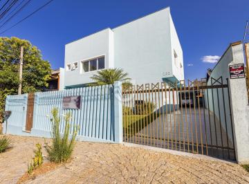 Casa · 370m² · 3 Quartos · 2 Vagas · Casa à venda em Santa Felicidade com 370m² de área