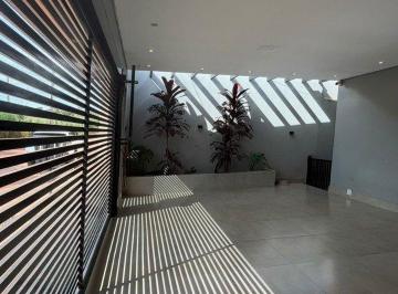 Casa · 83m² · 3 Quartos · 3 Vagas · Venda - Parque Serrano