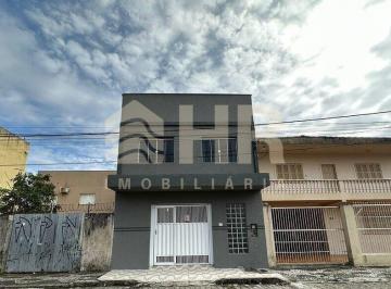 Casa · 156m² · 3 Quartos · 3 Vagas · Casa com 03 suítes e 01 vaga de garagem no Centro