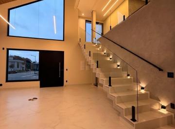 Casa · 250m² · 4 Quartos · 4 Vagas · CASA TÉRREA COM MEZANINO NO BRISAS JUNDIAÍ