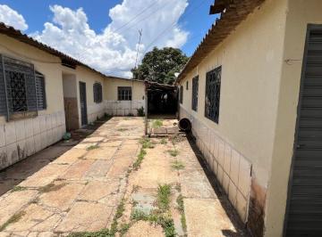 Casa en Venda de 7 quartos Ceilandia Sul · Imóvel com 05 moradias
