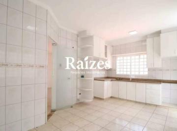 Casa · 210m² · 3 Quartos · 2 Vagas · Casa Residencial 210m² - 3 Quartos - Bairro Jardim Karaíba Uberlândia - MG