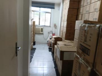 Apartamento · 87m² · 2 Quartos · Apartamento de 2 quartos á venda, com destinação comercial, em frente ao Clube Municipal