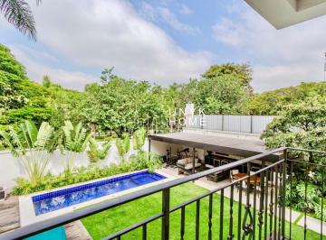Casa · 350m² · 4 Quartos · 4 Vagas · Casa à venda em condomínio fechado no Alto de Pinheiros, 4 suítes, reformada, lazer privativo.