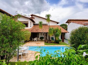 Casa · 485m² · 5 Quartos · 5 Vagas · Mais importante que o acabamento é a base. Aqui você tem os dois.