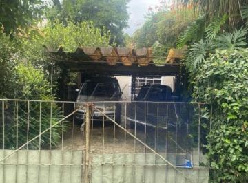 Casa · 200m² · 2 Quartos · 2 Vagas · Terreno bem localizado na Zona Norte ? excelente potencial