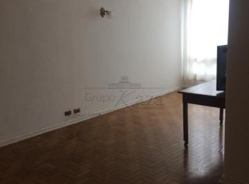 Apartamento · 100m² · 2 Quartos · Oportunidade - Apartamento - Edifício Salim Simão - Centro - 2 Dormitórios - 100m².