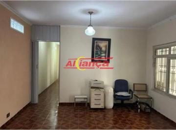 Casa · 140m² · 3 Quartos · 2 Vagas · Casa em avenida comercial