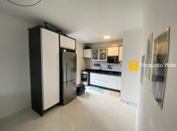 Apartamento · 76m² · 2 Quartos · 2 Vagas · Apartamento amplo com suíte + 2 vagas no Floresta | Sacada com churrasqueira | Excelente localização