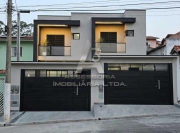 Casa · 115m² · 3 Quartos · 1 Vaga · Sobrado à Venda Bairro Cidade Jardim - Mogi das Cruzes/SP