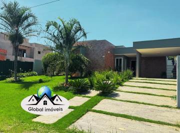 Casa · 170m² · 3 Quartos · 3 Vagas · Ninho Verde 1 - Casa Térrea com móveis - Piscina - Bem localizada