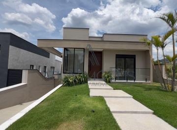 Casa · 300m² · 3 Quartos · 4 Vagas · Casa Térrea em Sítio do Rosário, Santana de Parnaíba/SP