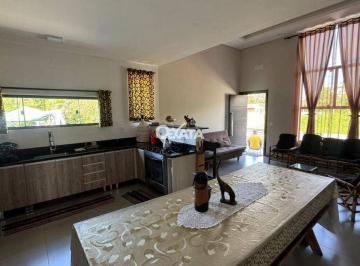 Casa · 81m² · 3 Quartos · 2 Vagas · Casa à venda no bairro Rainha - Itapoá/SC