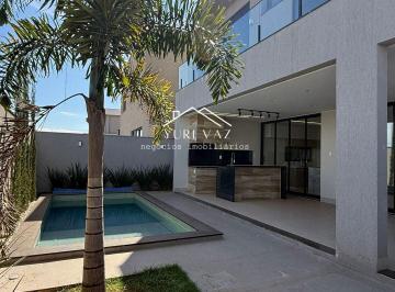 Casa · 230m² · 3 Quartos · 2 Vagas · Sobrado em Condominio, 3 suites, completo em armarios.