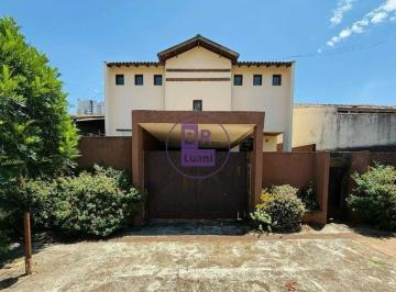 Casa · 192m² · 3 Quartos · 2 Vagas · Vendo Sobrado  com 3 Quartos e 4 banheiros no Jardim Maringa - R$ 1.200.000