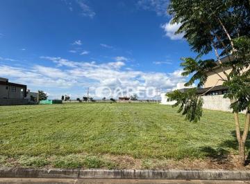 c9nyle2owmxmjzlotflowyw_md · Terreno à venda em Condominio Fechado localizado no Cond.Vereda dos Campos -SP