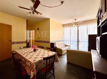 c55c9f7b640db9ebe9cace92a9ab8359906189e5 · Apartamento à venda na Praia da Enseada em Guarujá.