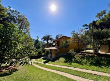276495862441c4569065c7e48db209ce21c7f545 · Chácara com 3 dormitórios à venda, 6.800 m² por R$ 320.000 - Torreões - Juiz de Fora/MG