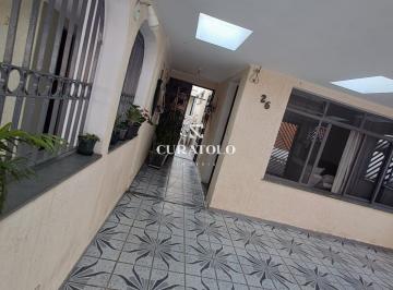 Casa · 207m² · 5 Quartos · 2 Vagas · Casa/sobrado à venda com 207 m², 5 quartos e 2 vagas, no Mooca, São Paulo.