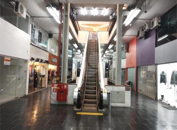 Comercial · 50m² · Loja à venda em Cerqueira césar - SP