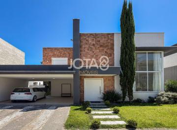 Casa · 229m² · 4 Quartos · 4 Vagas · Casa à venda - em Santa Felicidade