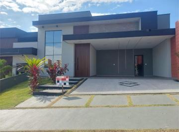e754ac5a-b13d-4363-bf4b-d4e7529a20c4 · Casa no condomínio Gran Reserve para venda com 3 quartos, sendo 3 suítes, 172m²