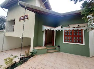 5562afba-9093-41de-9c7f-b6afc62d364b · Confortável casa de vila para venda em Chácara Areal com 3 quartos, sendo 1 suíte, 207m²