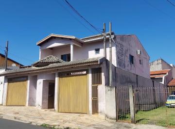 imagem_20do_20whatsapp_20de_202025_04_30_20_c3_a0_s_2012_40_40_837d8e27.jpeg · Elegante sobrado para venda em Jardim Recanto do Valle com 5 quartos, sendo 1 suíte, 192m²