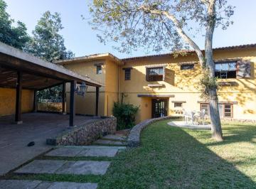01fotos_107.jpeg · Confortável sobrado para venda em Guarapiranga com 5 quartos, sendo 3 suítes, 650m²