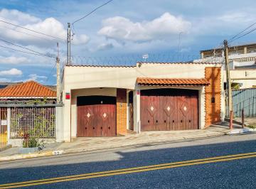 21aafa28-3616-41dc-a2f2-88bc23d7114a · Versátil casa para venda em Osvaldo Cruz com 3 quartos, sendo 1 suíte, 157m²