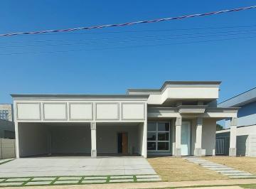 89e52f0d-abf7-4067-9217-ae1091bb1946 · Casa no condomínio Jardim Quintas da Terracpta para venda com 3 quartos, sendo 3 suítes, 415m²