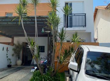 1d07444a-76d3-4189-8dc8-8507d251ce3c · Agradável casa de vila para venda em Jardim Bela Vista com 2 quartos, sendo 1 suíte, 122m²