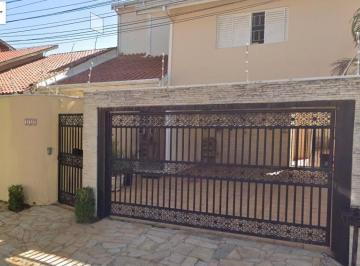 frentemm.jpeg · Agradável casa de vila para venda em Jardim Regina com 4 quartos, sendo 2 suítes, 220m²