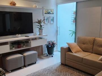 c4db5c56-c695-4680-8eed-8c07fcbdcf9b · Imperdível casa para venda em Vila Todos os Santos com 3 quartos, sendo 1 suíte, 130m²
