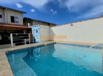 Casa · 150m² · 2 Quartos · 2 Vagas · Casa com 2 quartos- Piscina no Residencial Campo Belo