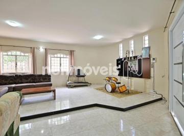 a5e64df5-a98c-4e22-8223-f0c9823bdc6d.webp · Transforme essa casa de 3 suítes na sua nova histórias.