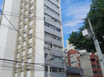 Apartamento de 2 quartos, Curitiba · EXCELENTE APARTAMENTO ANDAR ALTO, FACE NORTE, DESOCUPADO, MOBILIADO