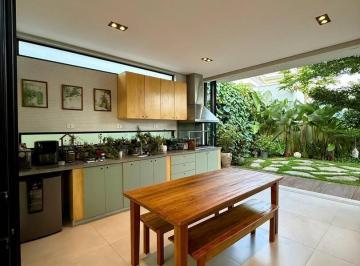 Casa · 340m² · 3 Quartos · 4 Vagas · Itahyê - Casa Térrea - Estuda Permuta!!!