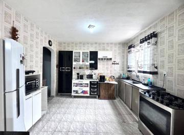 4b49f6dbd72fce92e40c317022a7997069459329 · Casa com 3 quartos à venda, 212 m² por R$ 440.000 - Jardim São Guilherme - Sorocaba/SP