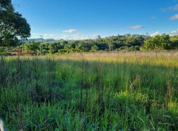 Terreno , Munhoz · Terreno plano com excelente acesso – oportunidade!