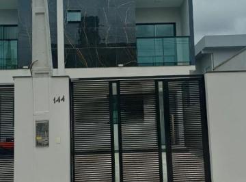 Casa de 3 quartos, Camboriú · Sobrado novo, com 3 suítes no bairro Rio Pequeno em Camboriú