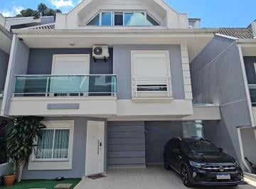 Casa de 3 quartos, Curitiba · Triplex lindo, com 152m² privativo, 3 quartos (um suíte c/ hidromassagem), móveis planejado, interno