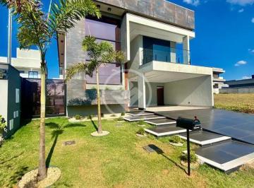 Casa · 246m² · 3 Quartos · 4 Vagas · Casa Alto Padrão - Aparecida de Goiânia codigo: 67480