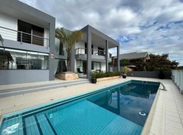 Casa · 504m² · 4 Quartos · 2 Vagas · Venda | Casa 4 suítes + 2 vagas