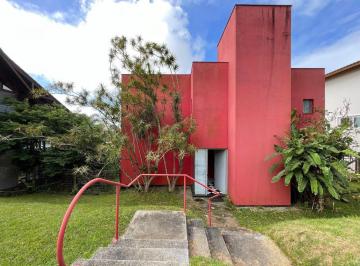 Casa · 143m² · 3 Quartos · Venda | Casa 4 quartos (1 suíte)