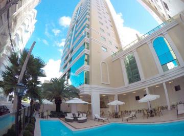 Apartamento de 4 quartos, Itapema · Cobertura com 274 m² e 4 quartos à venda na meia praia